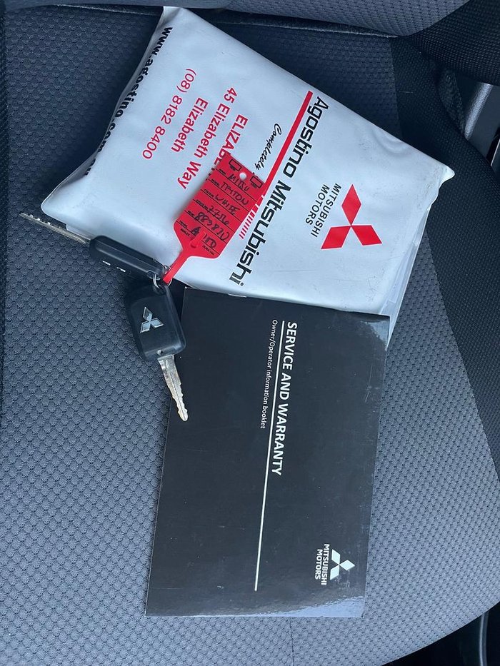 2021 Mitsubishi Triton GLX+