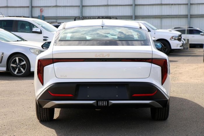2025 Kia K4 S