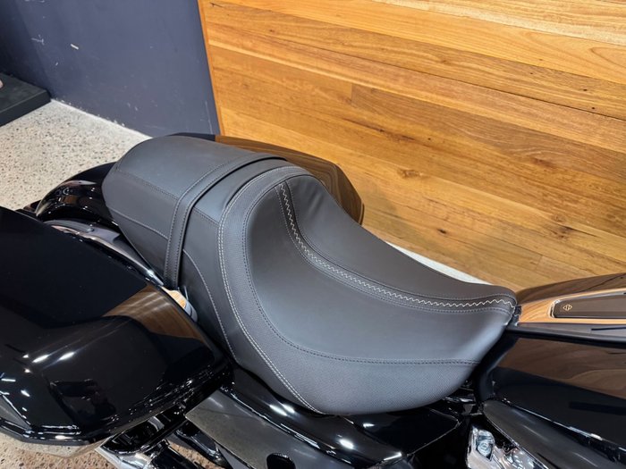 2026 HARLEY-DAVIDSON FLHX STREET GLIDE (117)