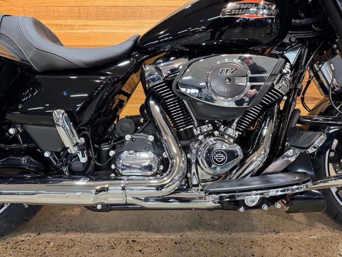 2026 HARLEY-DAVIDSON FLHX STREET GLIDE (117)