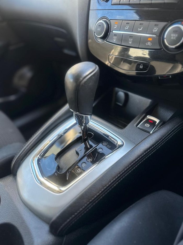 2017 Nissan QASHQAI ST