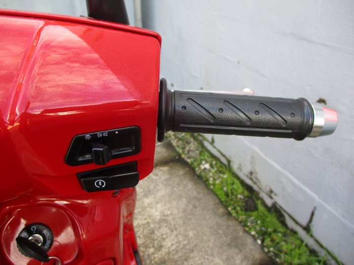 2023 Kymco LIKE 125 RED