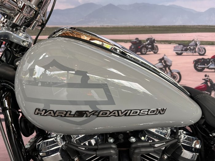 2025 HARLEY-DAVIDSON FXBR BREAKOUT (117)