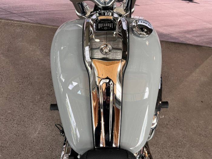 2025 HARLEY-DAVIDSON FXBR BREAKOUT (117)