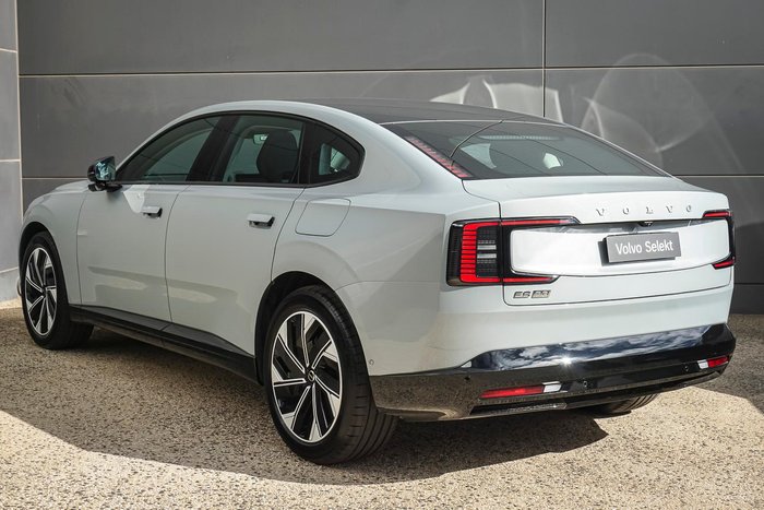 2026 Volvo ES90 Plus Single Motor
