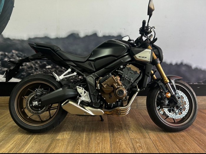 2024 Honda CB650RAC Black