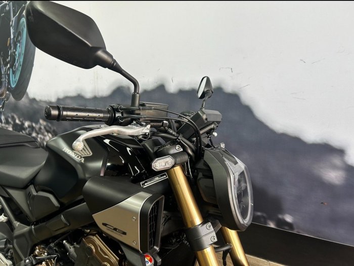 2024 Honda CB650RAC Black