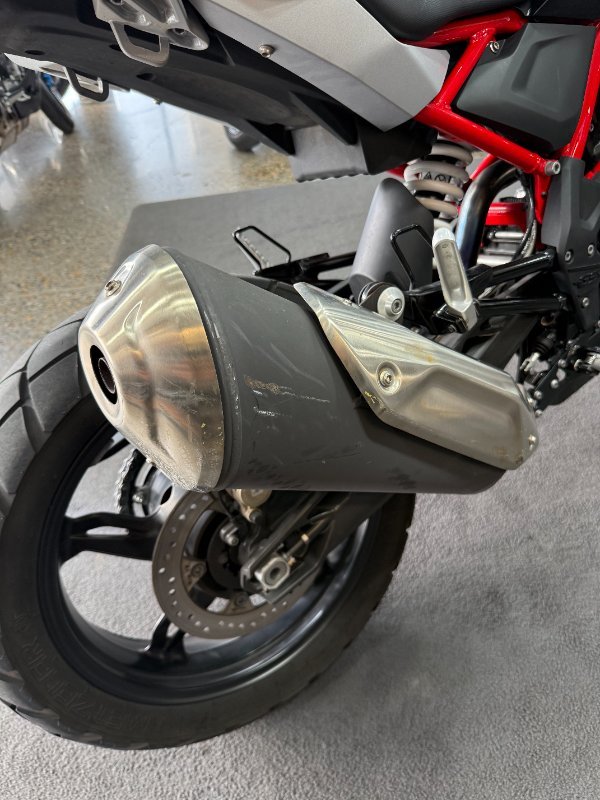 2023 BMW Motorrad G 310 GS Kalamata Dark Gold Metallic