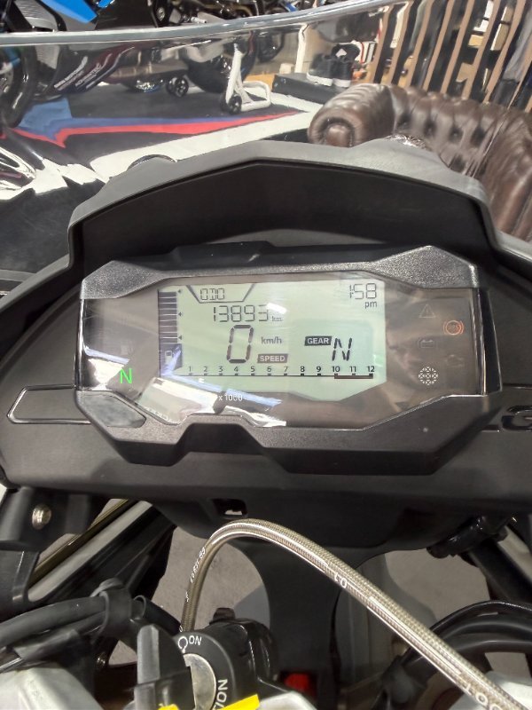 2023 BMW Motorrad G 310 GS Kalamata Dark Gold Metallic