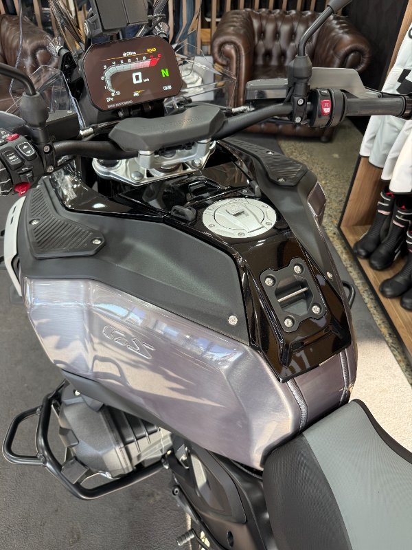 2025 BMW Motorrad 2025 Bmw 1300CC R 1300 GS Adventure Triple Black BLACK STORM METALLIC