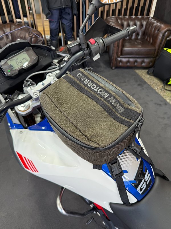 2025 BMW Motorrad 2025 Bmw 310CC G 310 GS Polar White/Racing Blue Metall