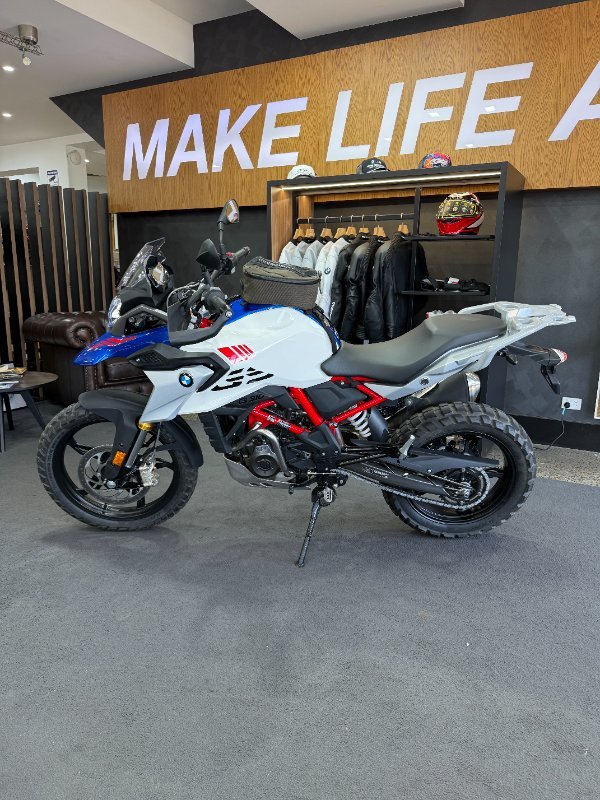 2025 BMW Motorrad 2025 Bmw 310CC G 310 GS Polar White/Racing Blue Metall