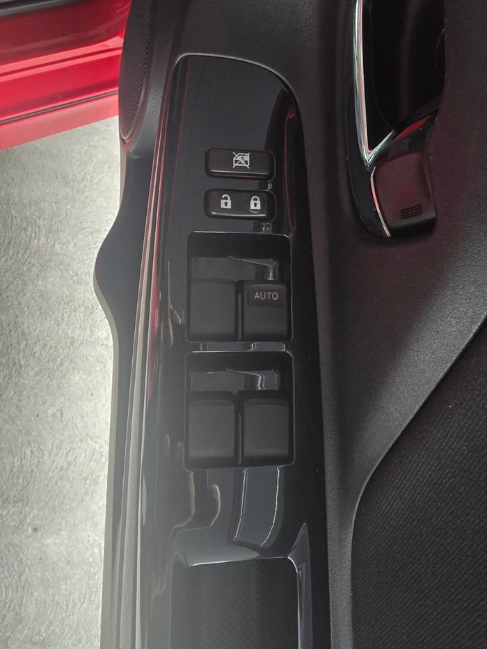 2017 Toyota Yaris ZR