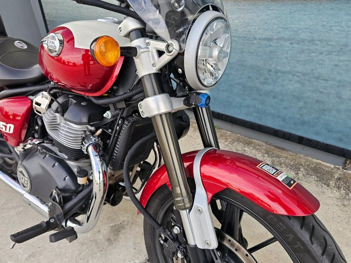 2023 ROYAL ENFIELD (SEE ALSO ENFIEL SUPER METEOR 650 Red