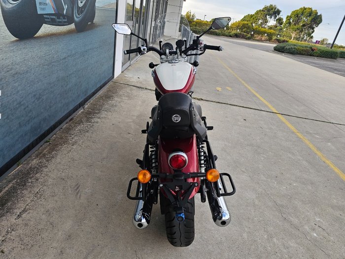 2023 ROYAL ENFIELD (SEE ALSO ENFIEL SUPER METEOR 650 Red