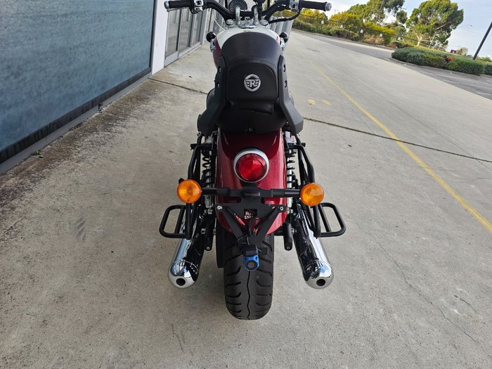 2023 ROYAL ENFIELD (SEE ALSO ENFIEL SUPER METEOR 650 Red