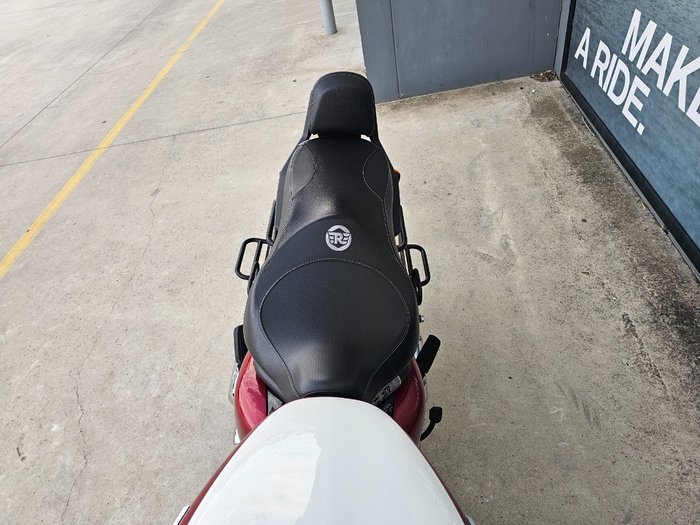 2023 ROYAL ENFIELD (SEE ALSO ENFIEL SUPER METEOR 650 Red