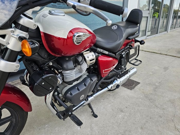2023 ROYAL ENFIELD (SEE ALSO ENFIEL SUPER METEOR 650 Red