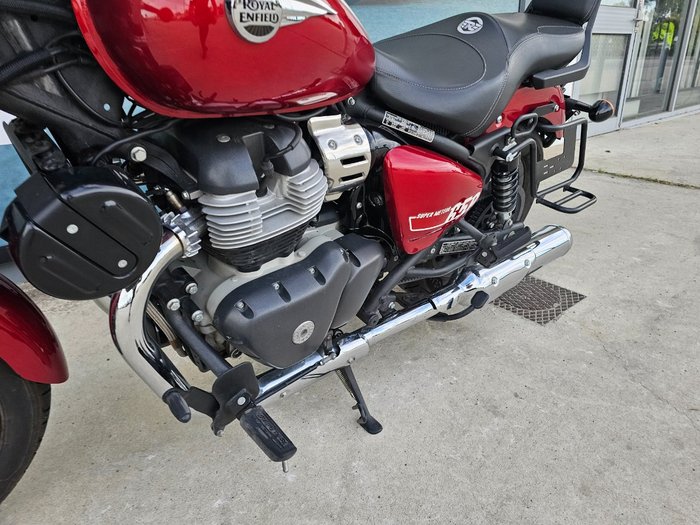 2023 ROYAL ENFIELD (SEE ALSO ENFIEL SUPER METEOR 650 Red
