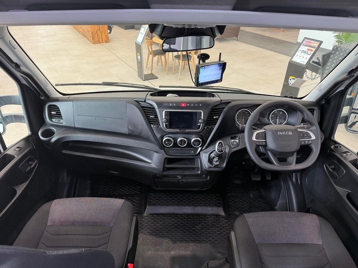 2025 JB Motorhomes Touring Queen
