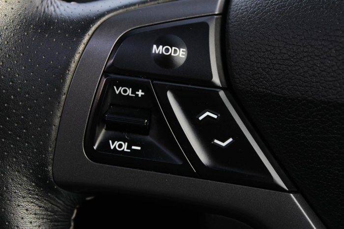 2017 Hyundai Veloster SR Turbo FS5 Series II White Crystal