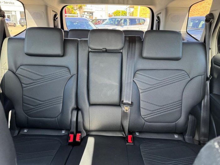 2025 Ford Everest Trend MY25.50 4X4 Dual Range Shadow Black