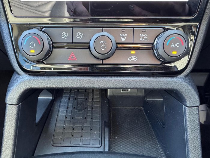 2025 Ford Everest Trend MY25.50 4X4 Dual Range Shadow Black