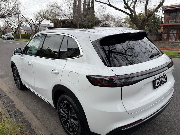 2025 Geely Starray EM-i Inspire