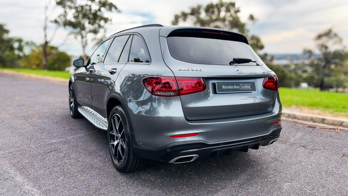 2021 Mercedes-Benz GLC-Class GLC300