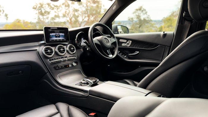 2019 Mercedes-Benz GLC-Class GLC200