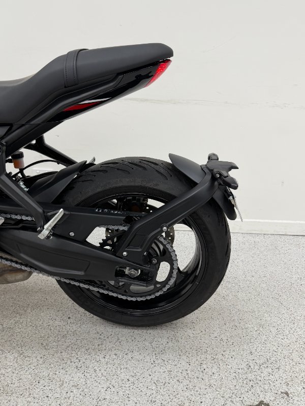 2025 Triumph 2025 TRIUMPH 660CC TRIDENT LAMS Black