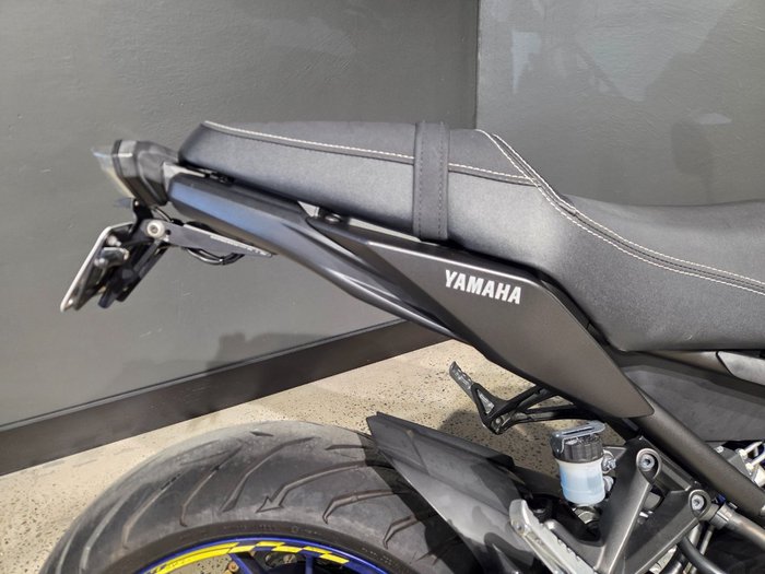 2016 Yamaha MT-09 SILVER
