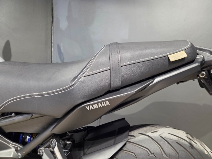 2016 Yamaha MT-09 SILVER