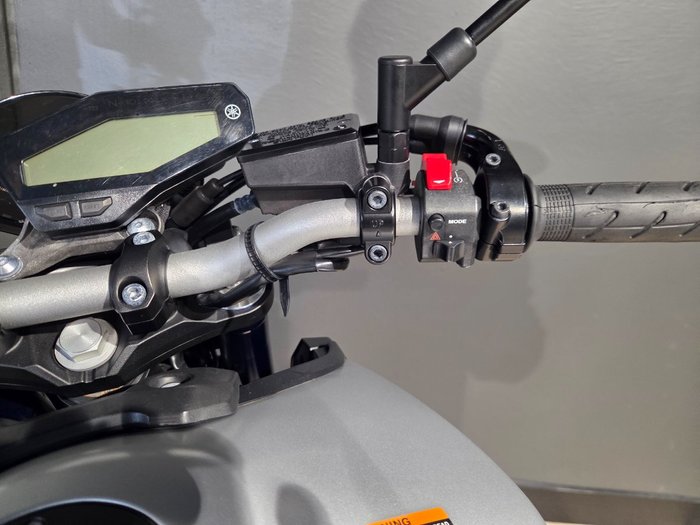 2016 Yamaha MT-09 SILVER