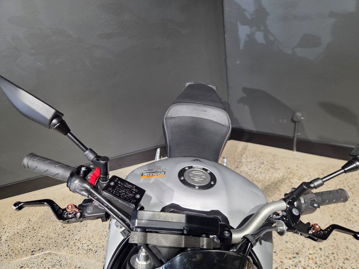 2016 Yamaha MT-09 SILVER