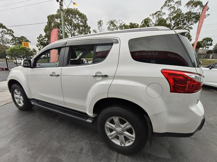 2015 Isuzu MU-X LS-T MY15 4x2 Silky White