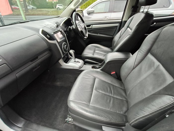 2015 Isuzu MU-X LS-T MY15 4x2 Silky White