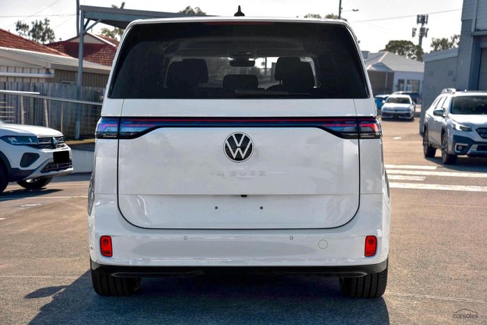 2025 Volkswagen ID. Buzz Pro BEV560