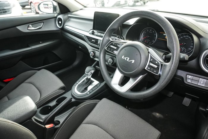 2024 Kia Cerato S