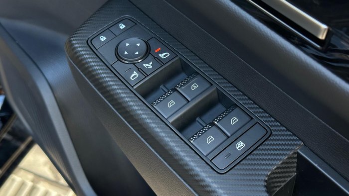 2025 Mitsubishi Triton GSR MV MY25 4X4 Dual Range Black Mica