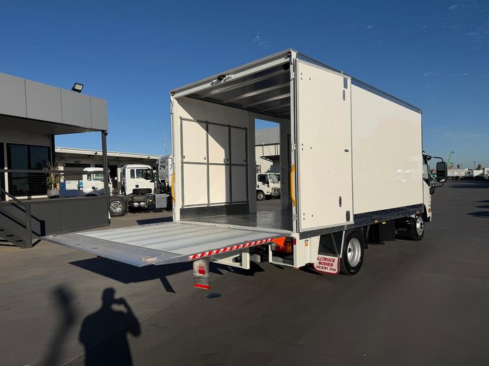 2025 Isuzu N Series NPR 75-190