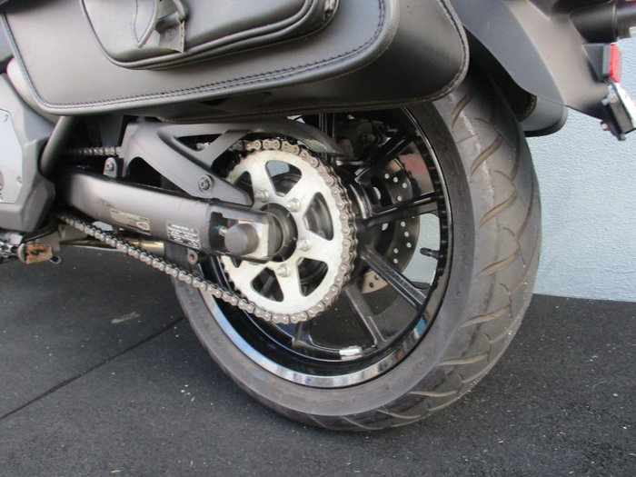 2022 Kawasaki VULCAN S BLIZZARD WHITE/CARBON GREY