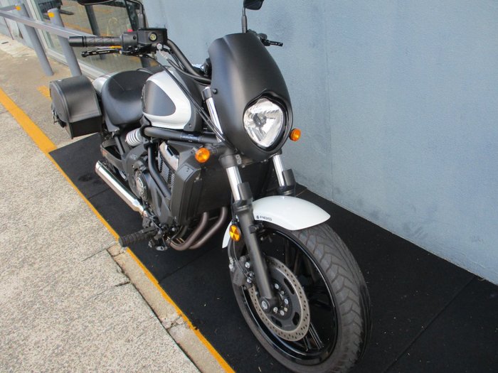 2022 Kawasaki VULCAN S BLIZZARD WHITE/CARBON GREY