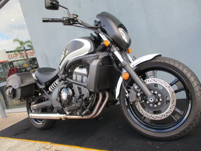 2022 Kawasaki VULCAN S BLIZZARD WHITE/CARBON GREY