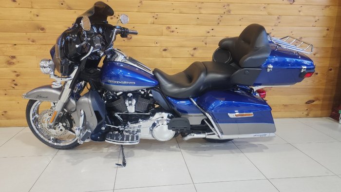 2017 HARLEY-DAVIDSON FLHTK ULTRA LIMITED