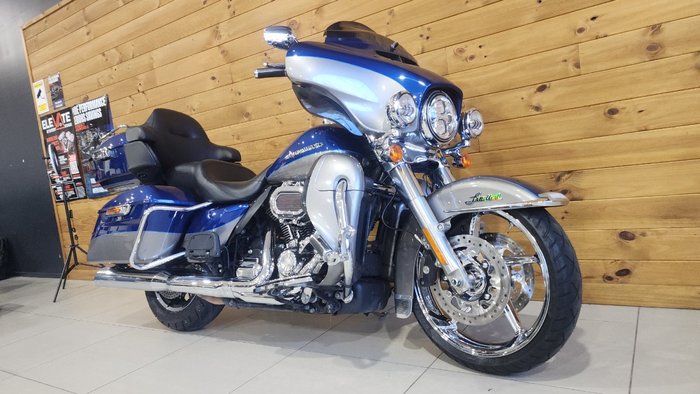 2017 HARLEY-DAVIDSON FLHTK ULTRA LIMITED