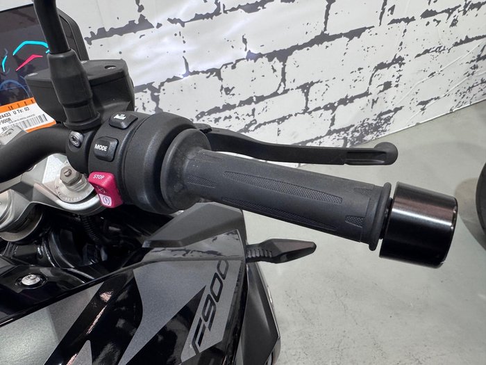 2025 BMW F 900 R Triple Black F 900 Black