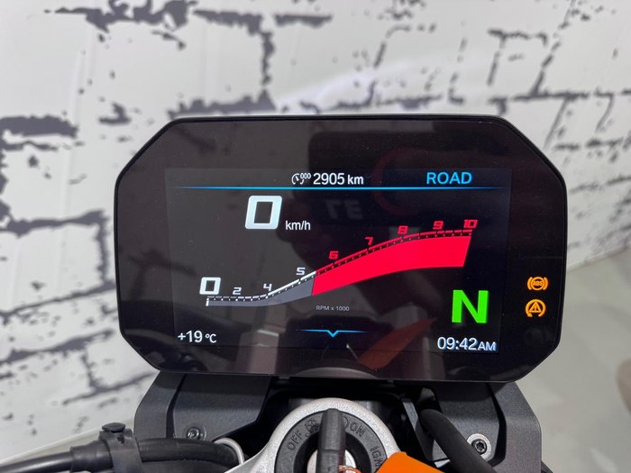 2025 BMW F 900 R Triple Black F 900 Black