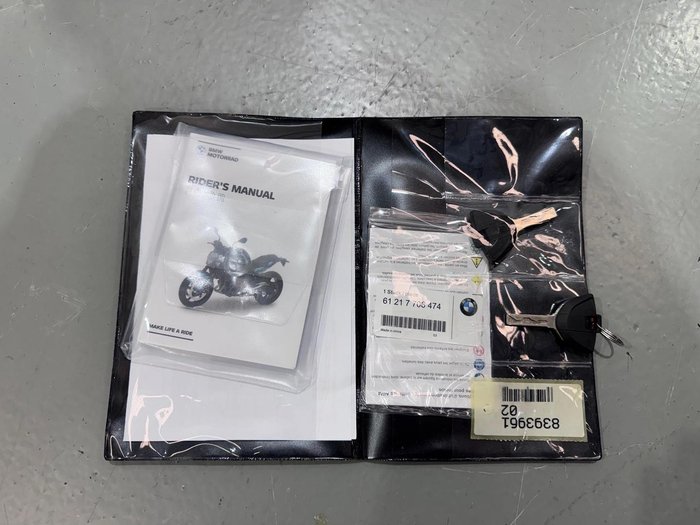 2025 BMW F 900 R Triple Black F 900 Black