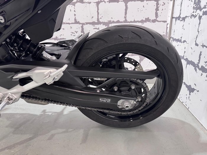 2025 BMW F 900 R Triple Black F 900 Black